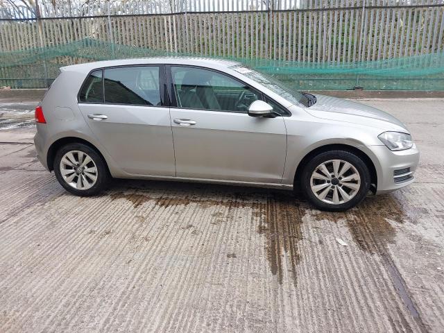 2014 VOLKSWAGEN GOLF SE BL