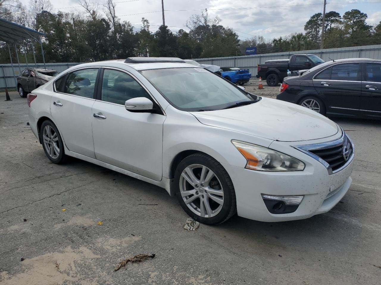 2013 Nissan Altima - Image 4
