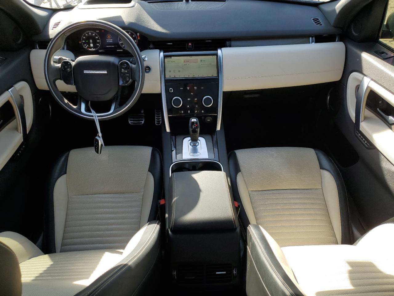 2020 Land Rover Discovery - Image 8