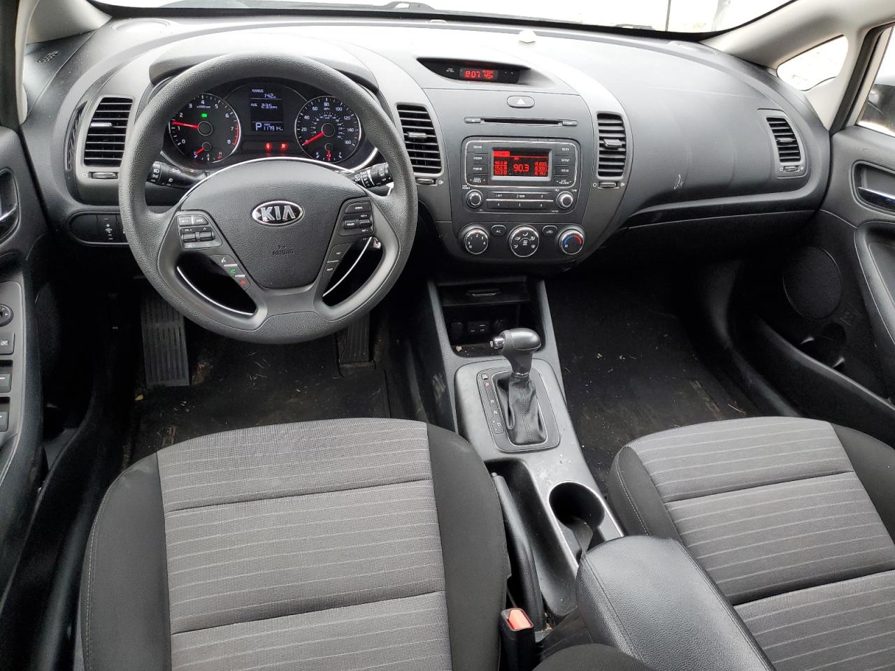 2016 Kia Forte - Image 8