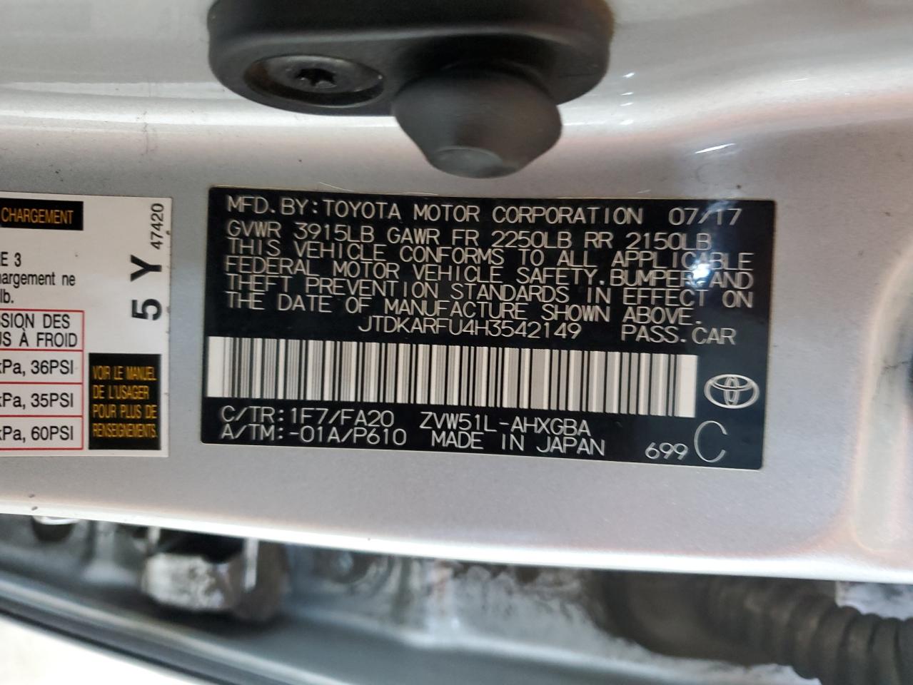 2017 Toyota Prius - Image 12