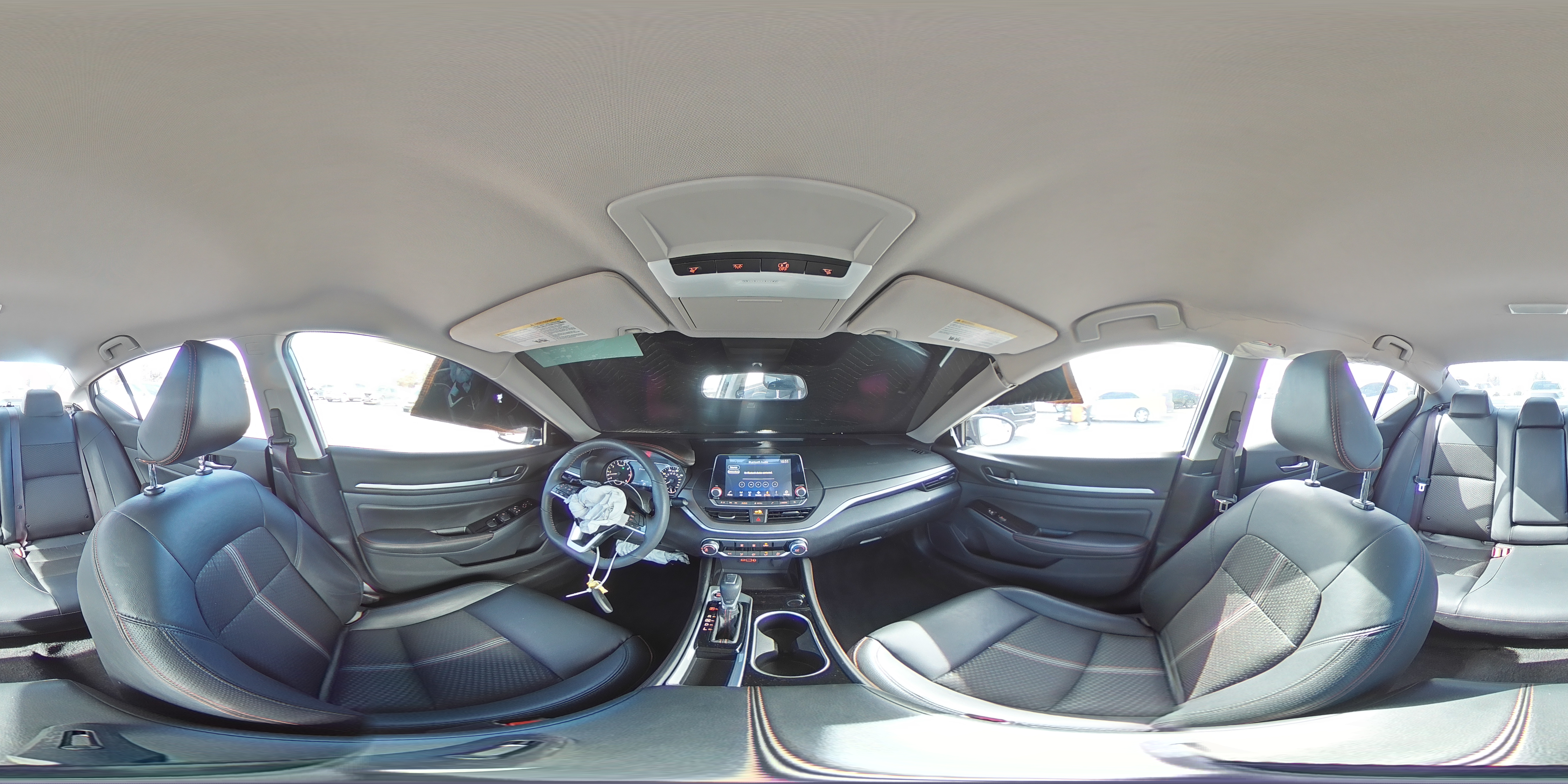 2024 Nissan Altima - Image 12