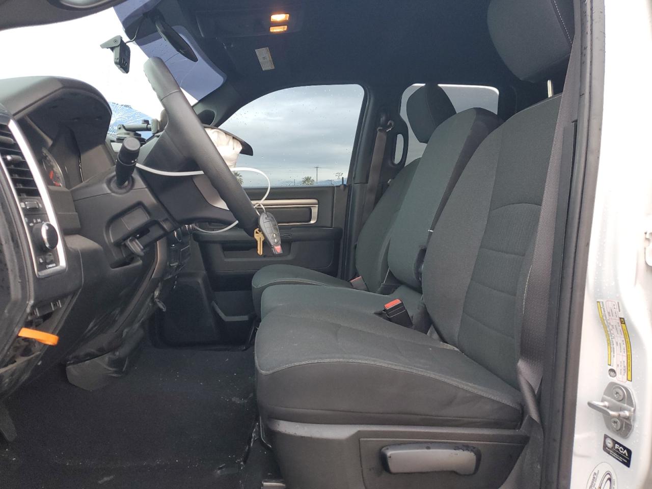 2021 RAM 1500 - Image 7