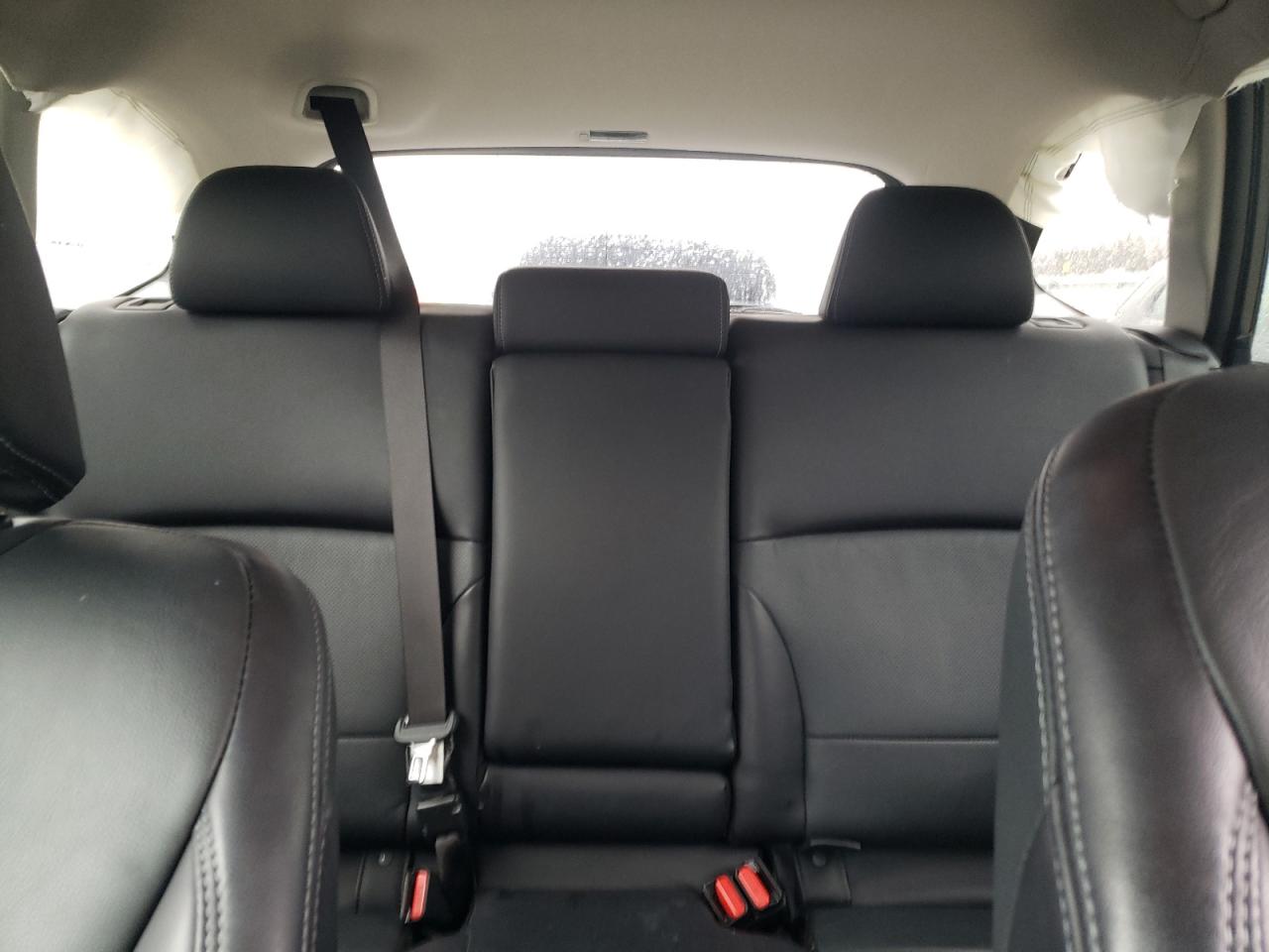 2018 Subaru Outback - Image 10