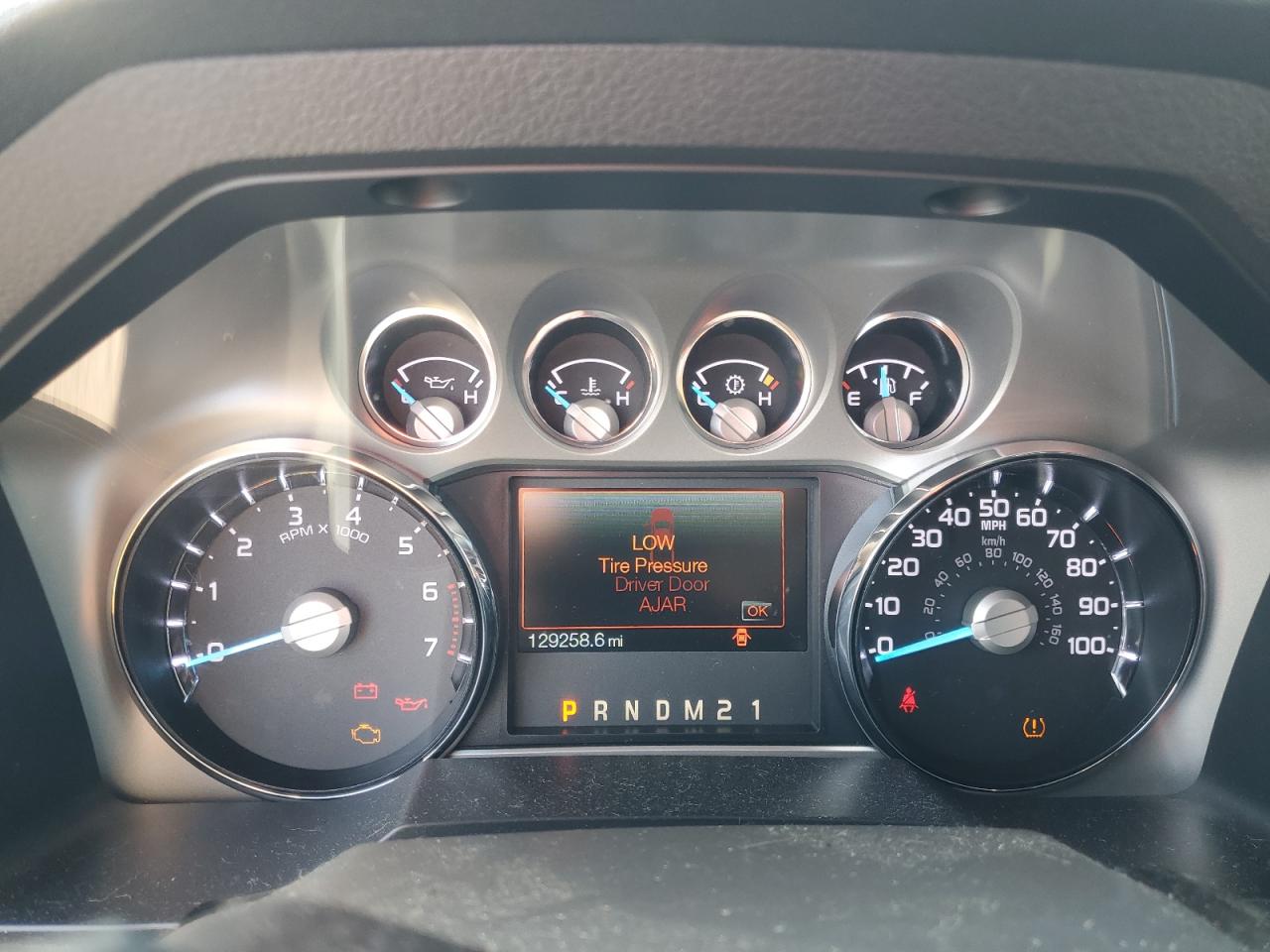 2014 Ford F250 - Image 9