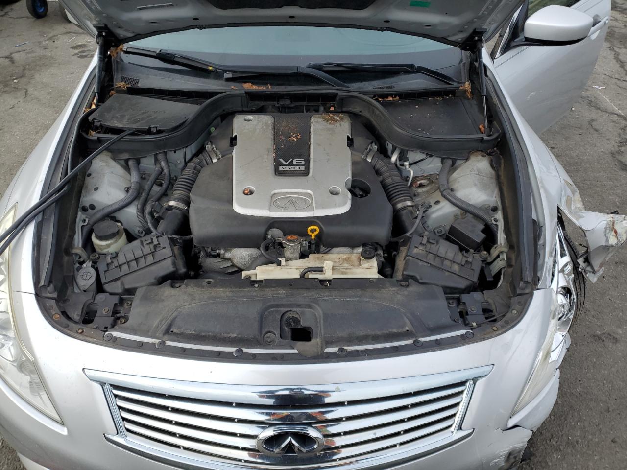 2013 Infiniti G - Image 11