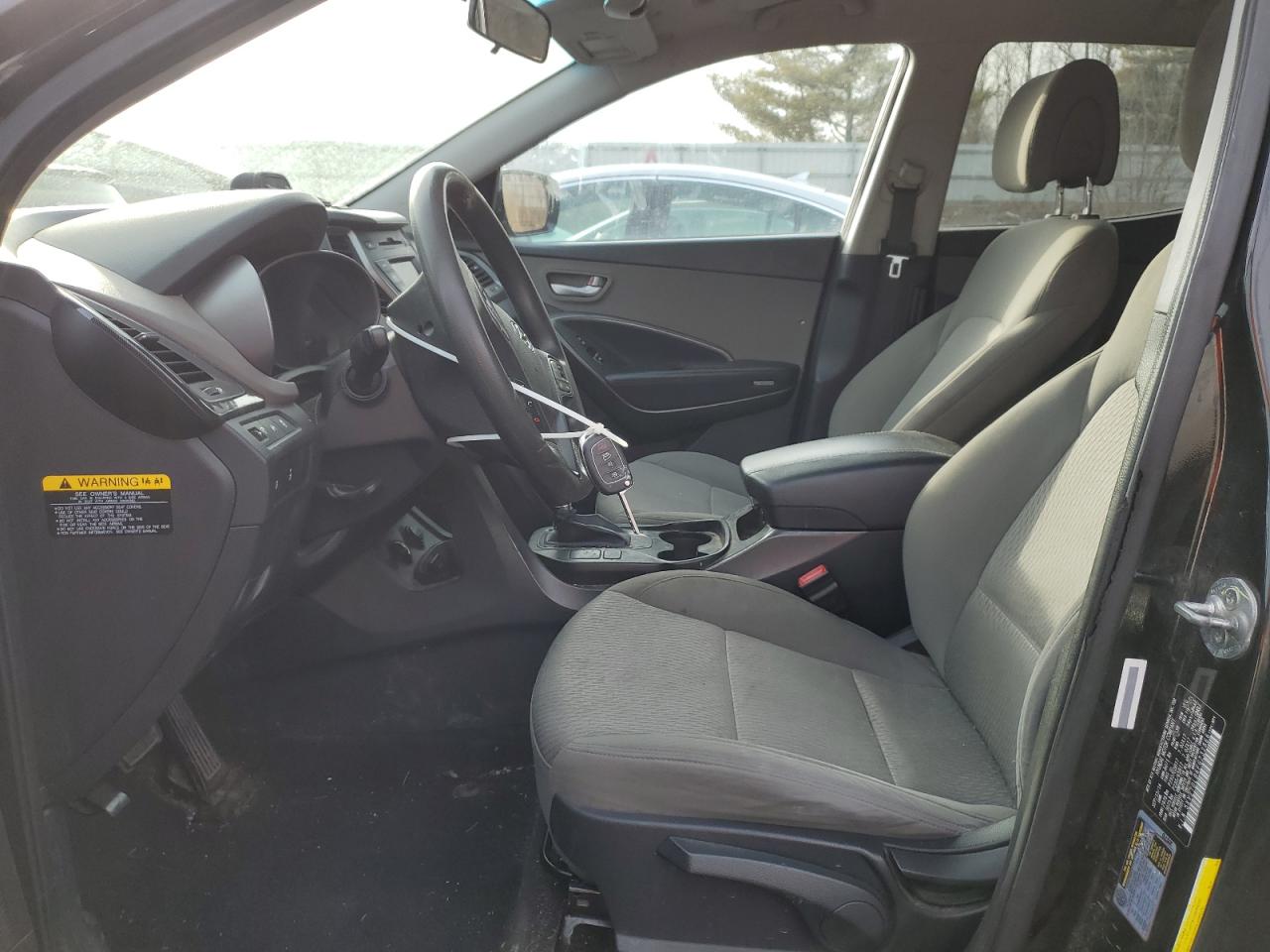 2015 Hyundai Santa Fe - Image 7