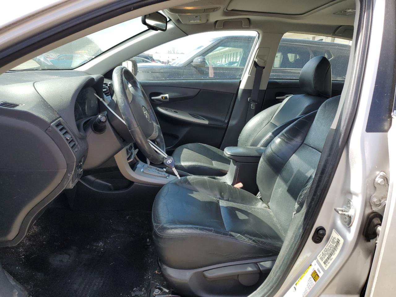 2010 Toyota Corolla - Image 7