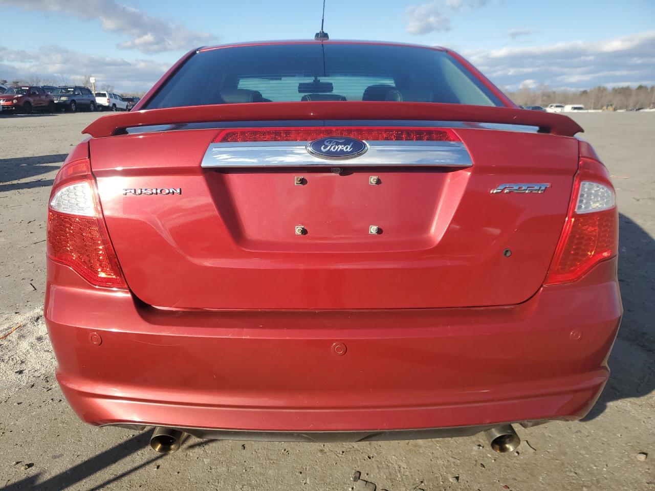 2010 Ford Fusion - Image 6