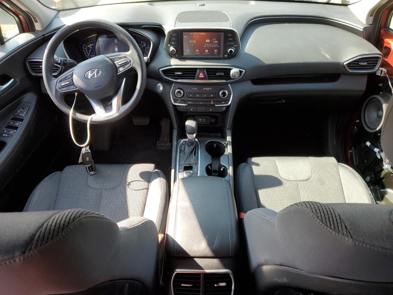 2019 Hyundai Santa Fe - Image 8