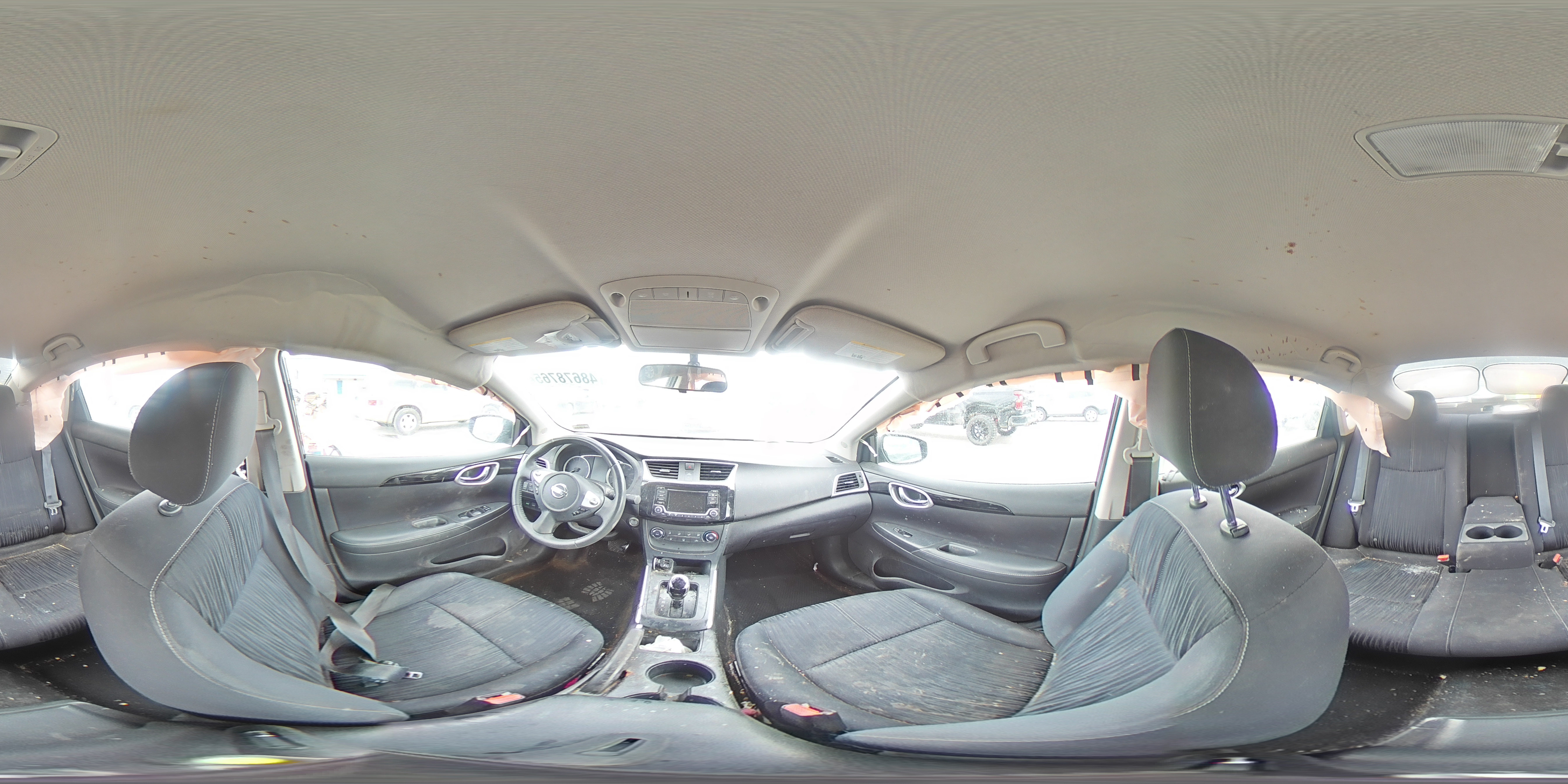 2016 Nissan Sentra - Image 13