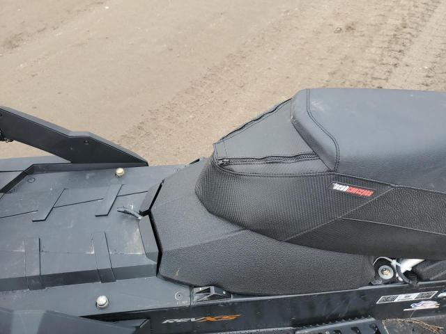 2016 SKIDOO GRAND TOUR