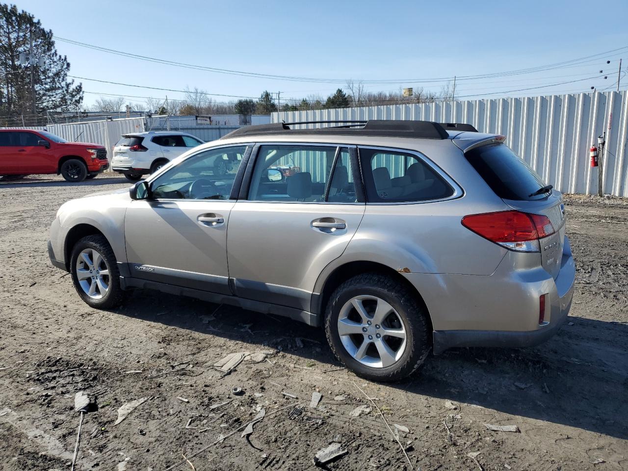 2014 Subaru Outback - Image 2