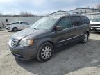 2016 Chrysler Town & Country Touring на продаже в Albany, NY - Minor Dent/Scratches