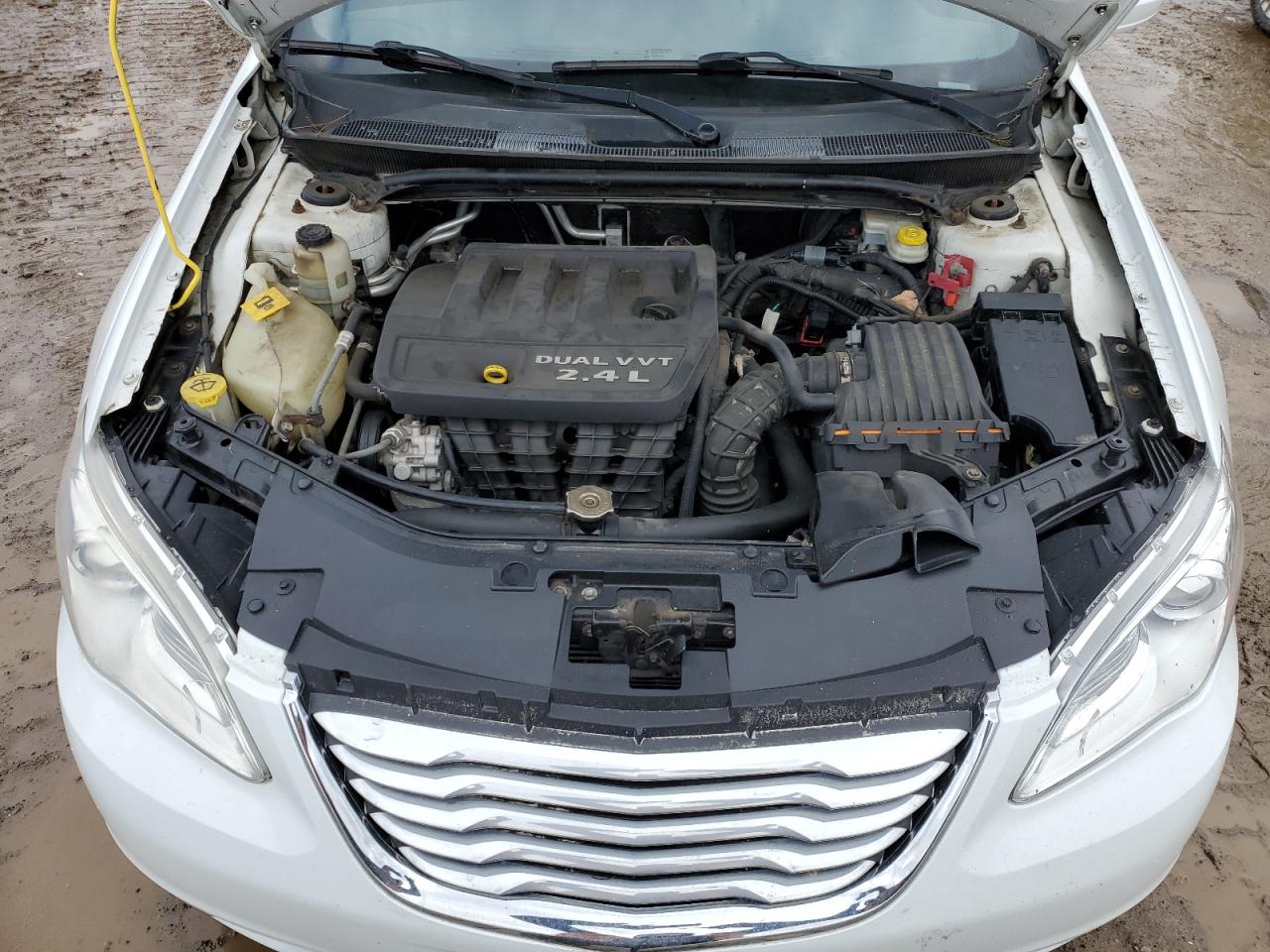 2012 Chrysler 200 - Image 11