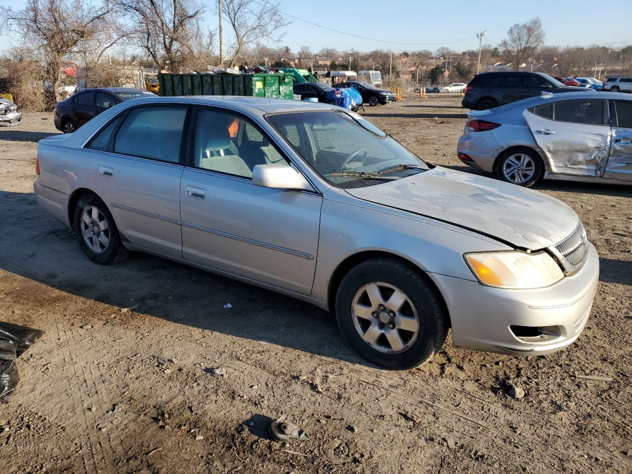 2002 Toyota Avalon - Image 4