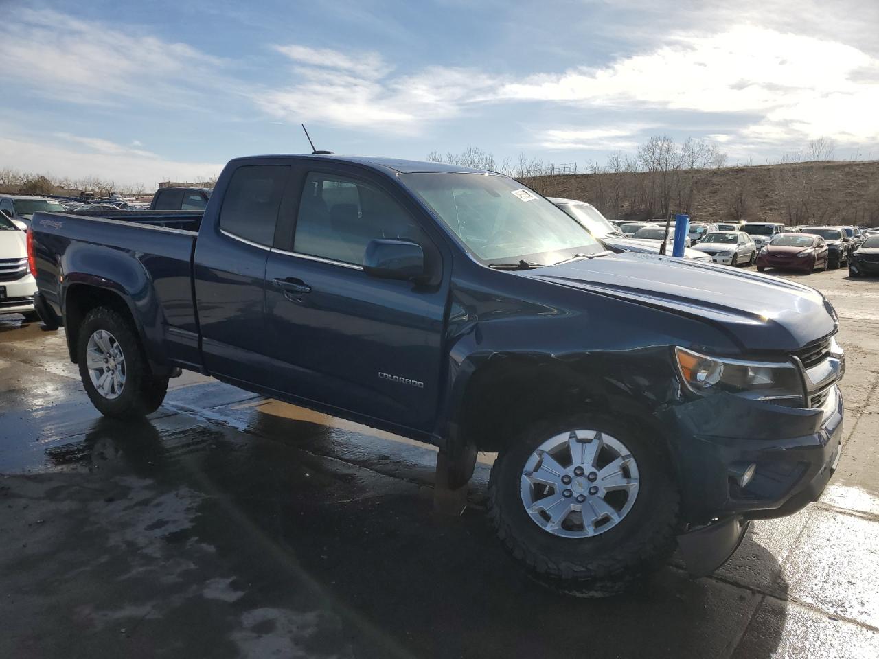 2019 Chevrolet Colorado - Image 4