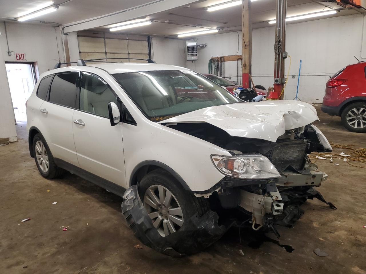 2009 Subaru Tribeca - Image 4