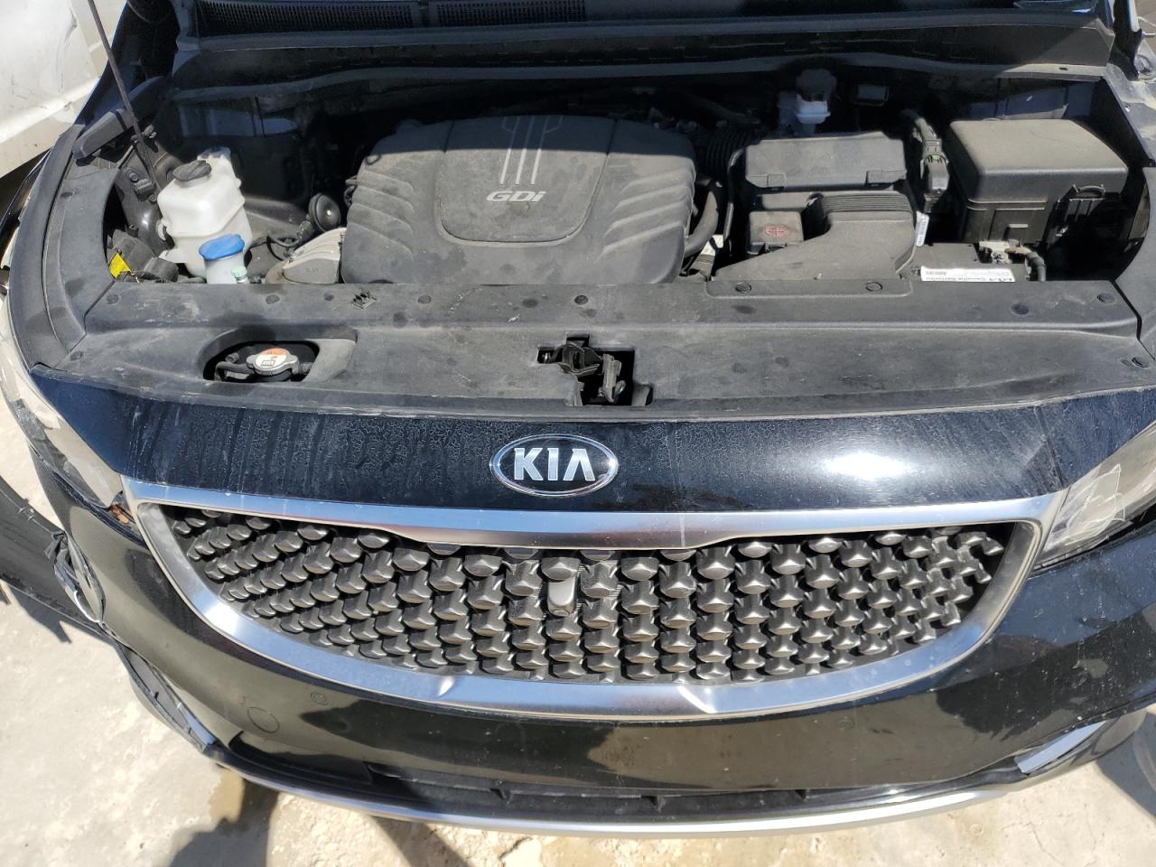 2018 Kia Sedona - Image 12