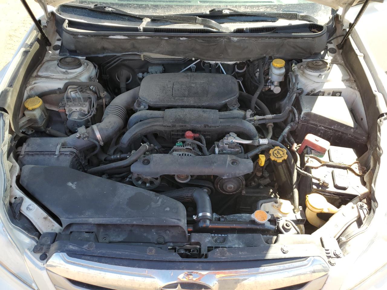 2012 Subaru Outback - Image 11