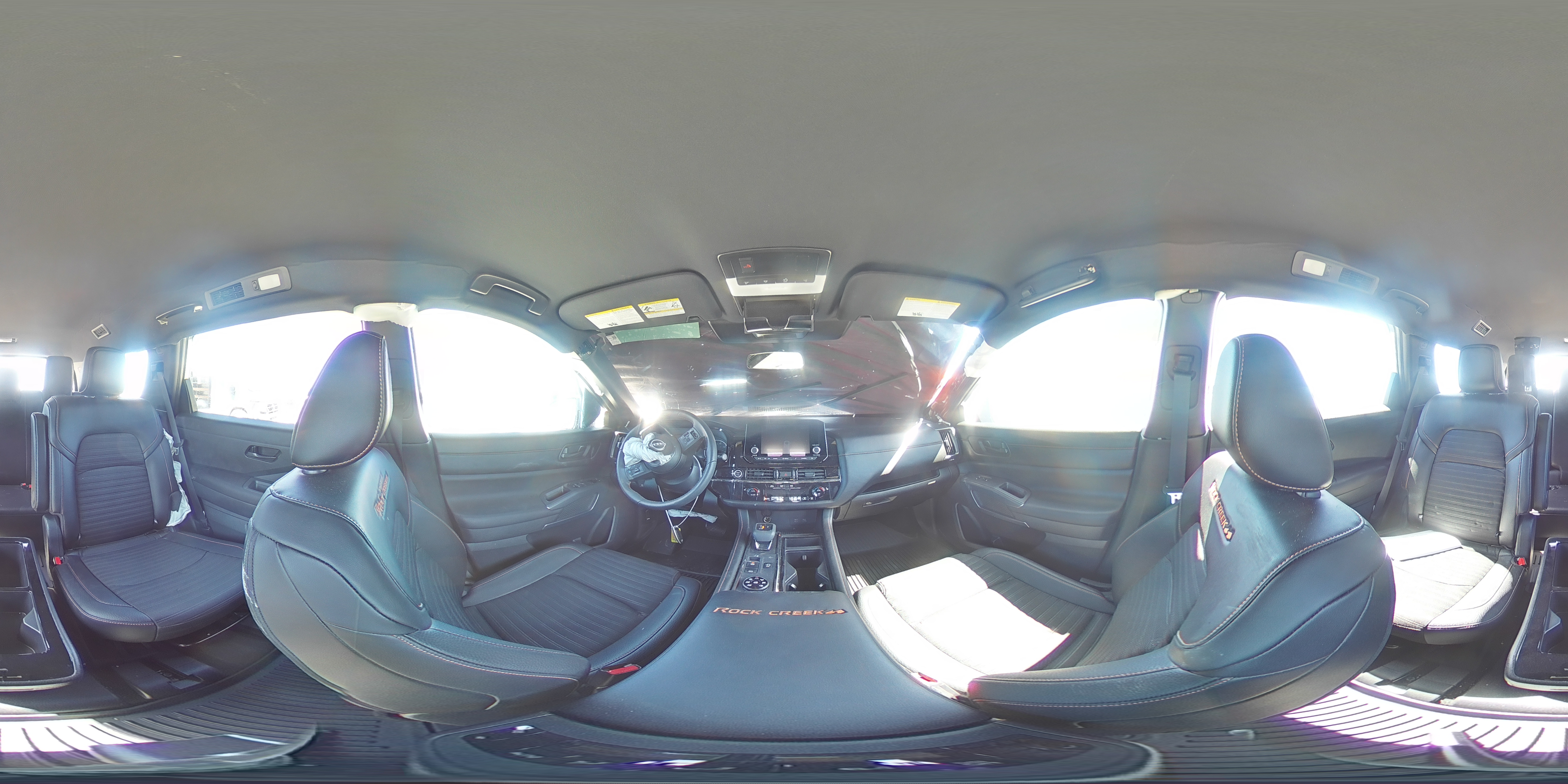 2024 Nissan Pathfinder - Image 13
