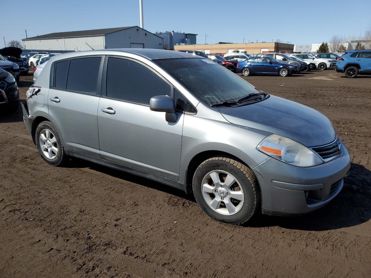 2010 Nissan Versa - Image 4