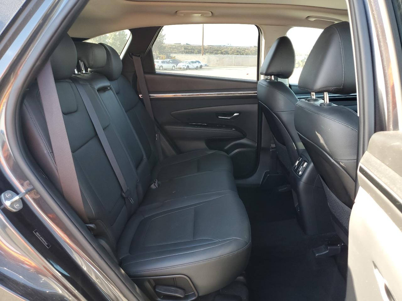 2022 Hyundai Tucson - Image 11