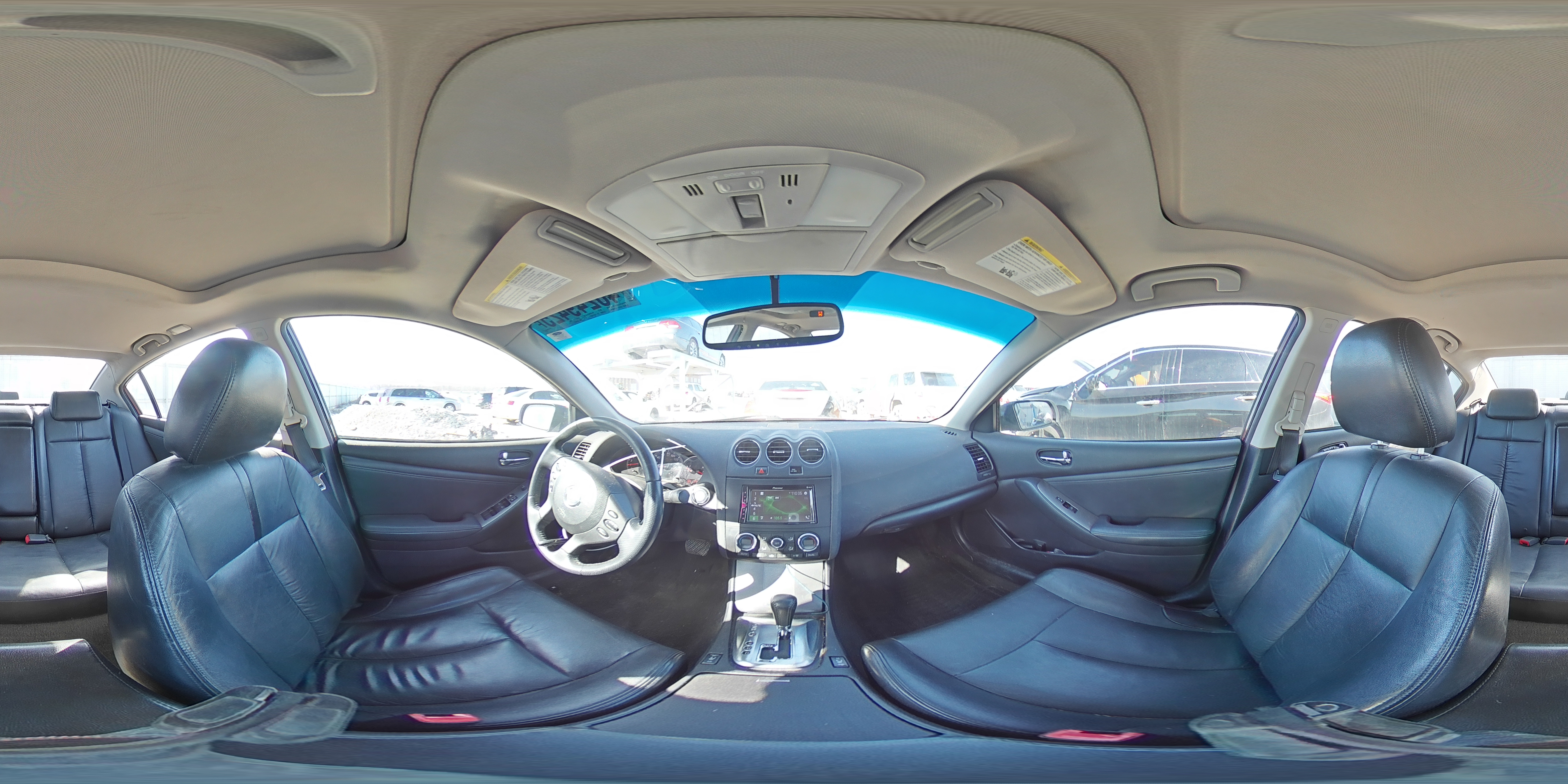 2010 Nissan Altima - Image 13