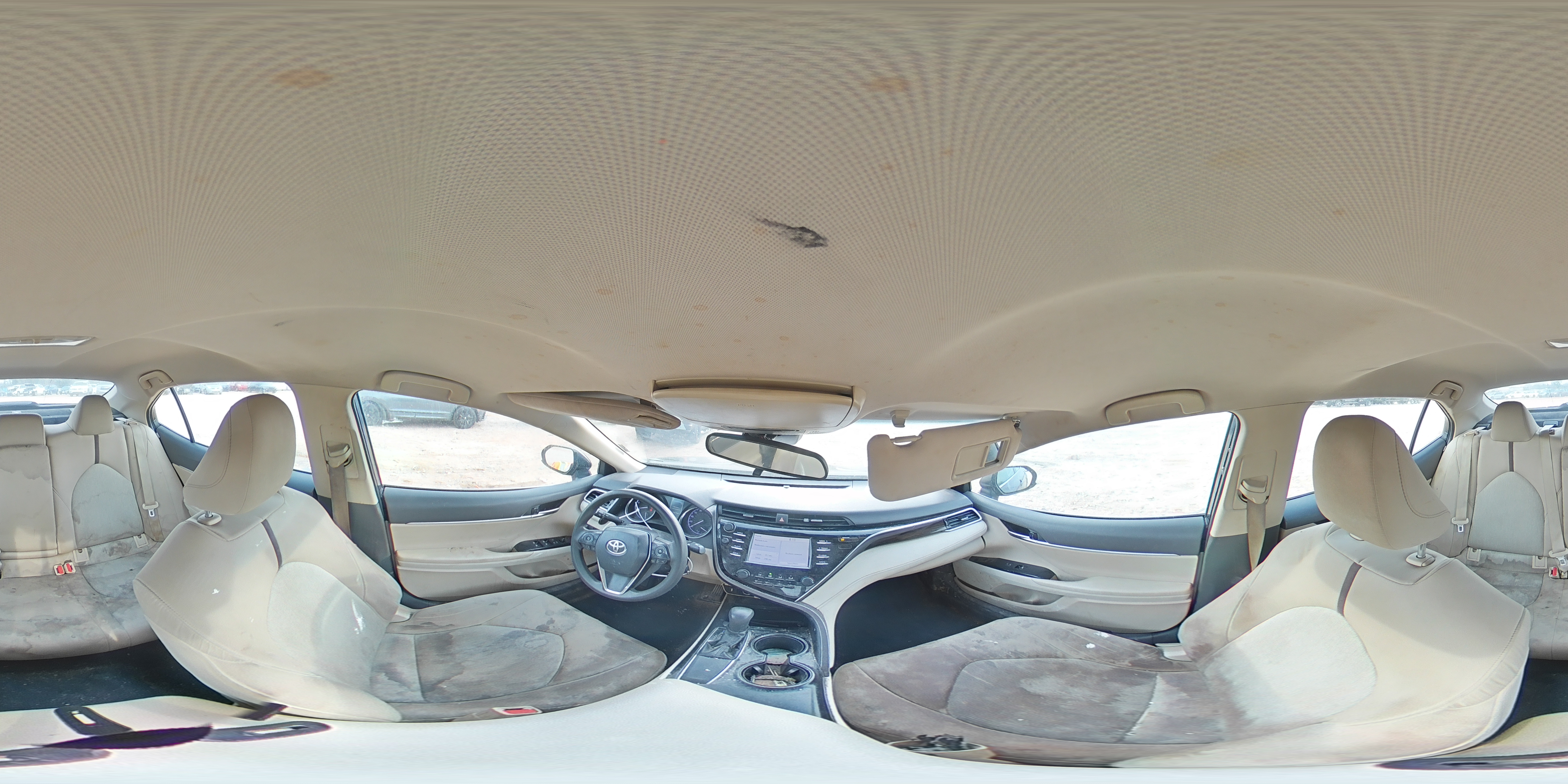 2018 Toyota Camry - Image 12
