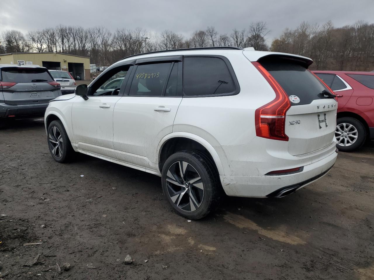 2020 Volvo XC90 - Image 2