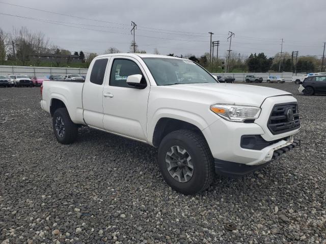  TOYOTA TACOMA 2018 White