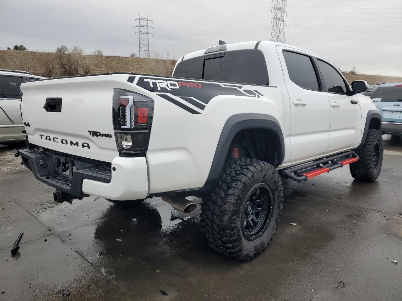 2018 Toyota Tacoma - Image 3