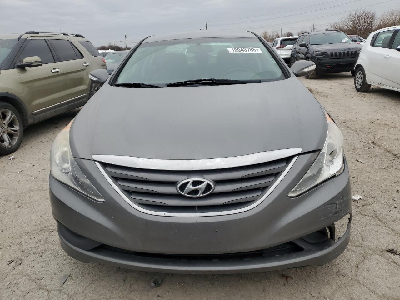 2014 Hyundai Sonata - Image 5