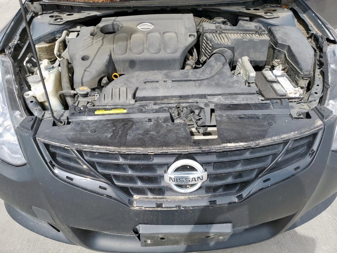 2012 Nissan Altima - Image 11