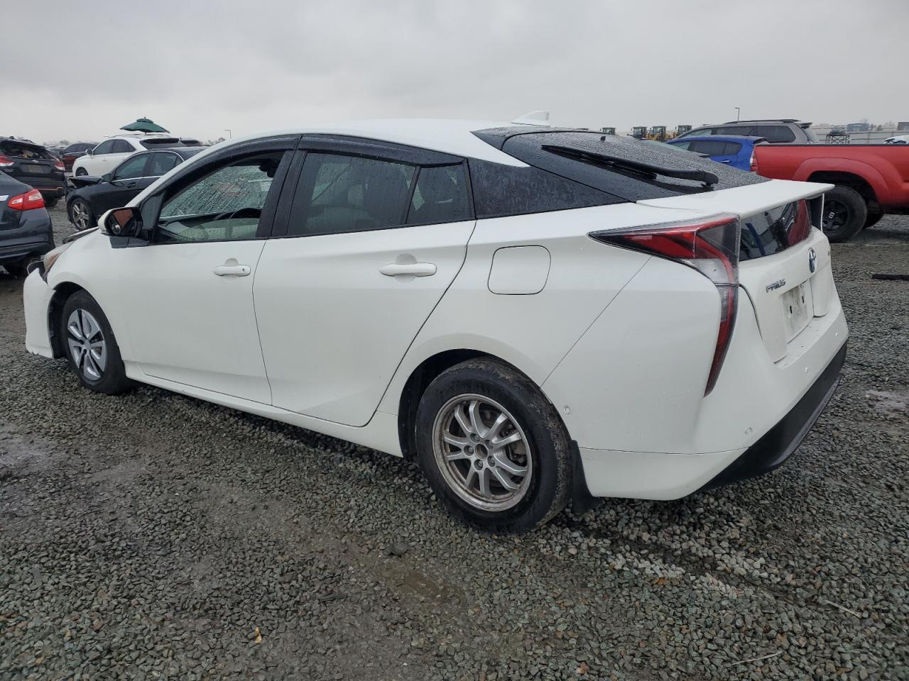 2017 Toyota Prius - Image 2