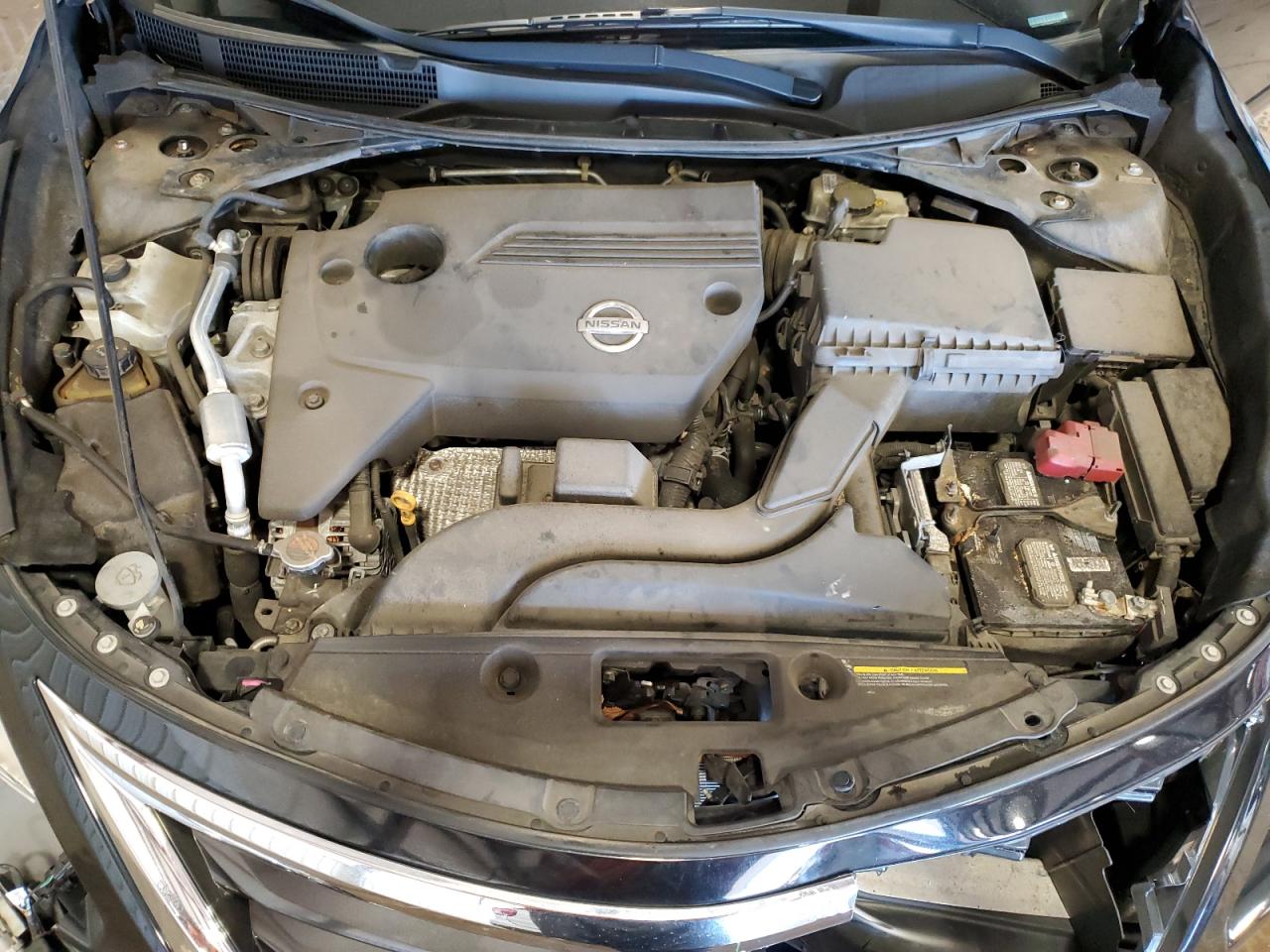 2015 Nissan Altima - Image 11