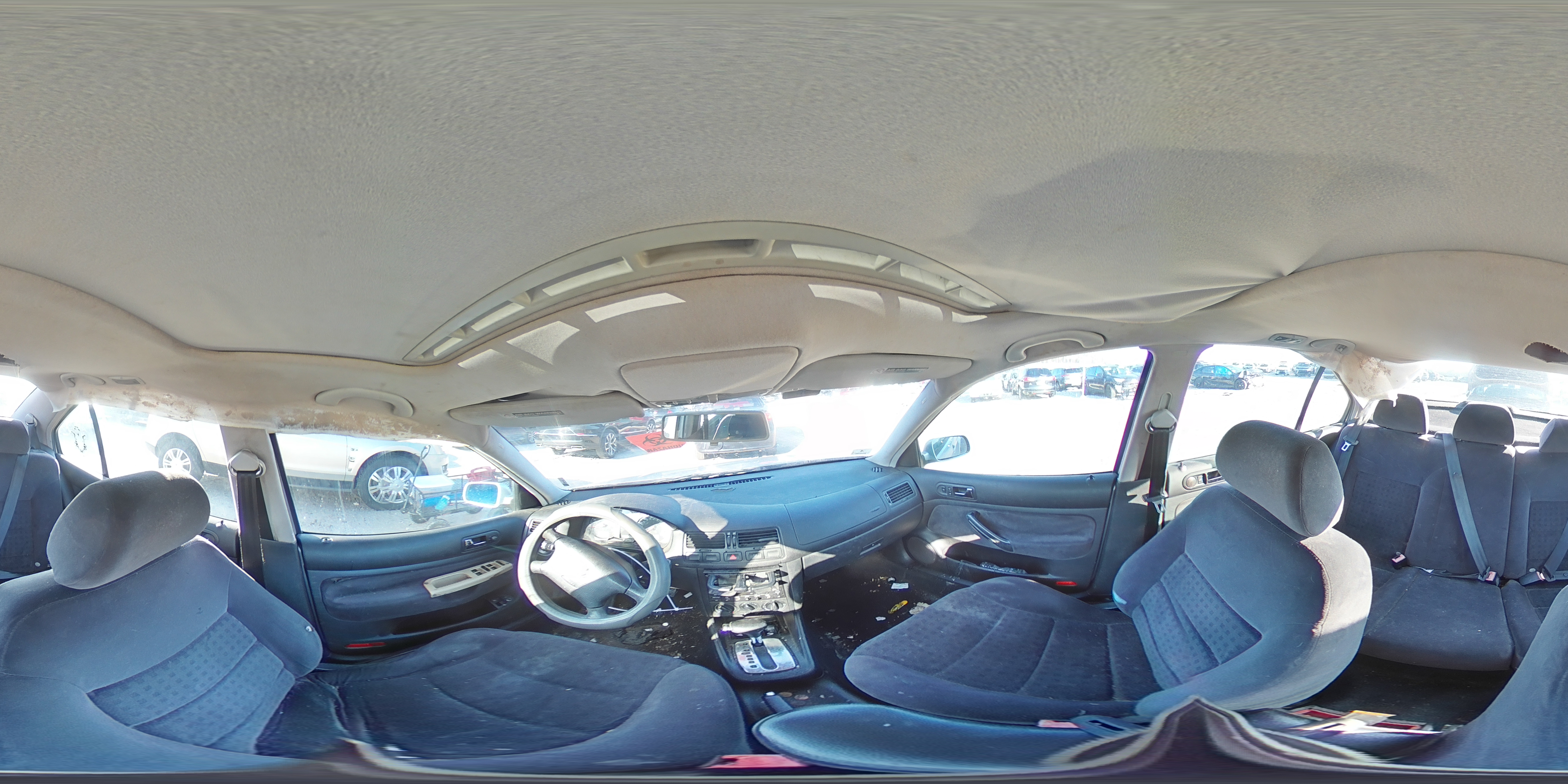 2002 Volkswagen Jetta - Image 13