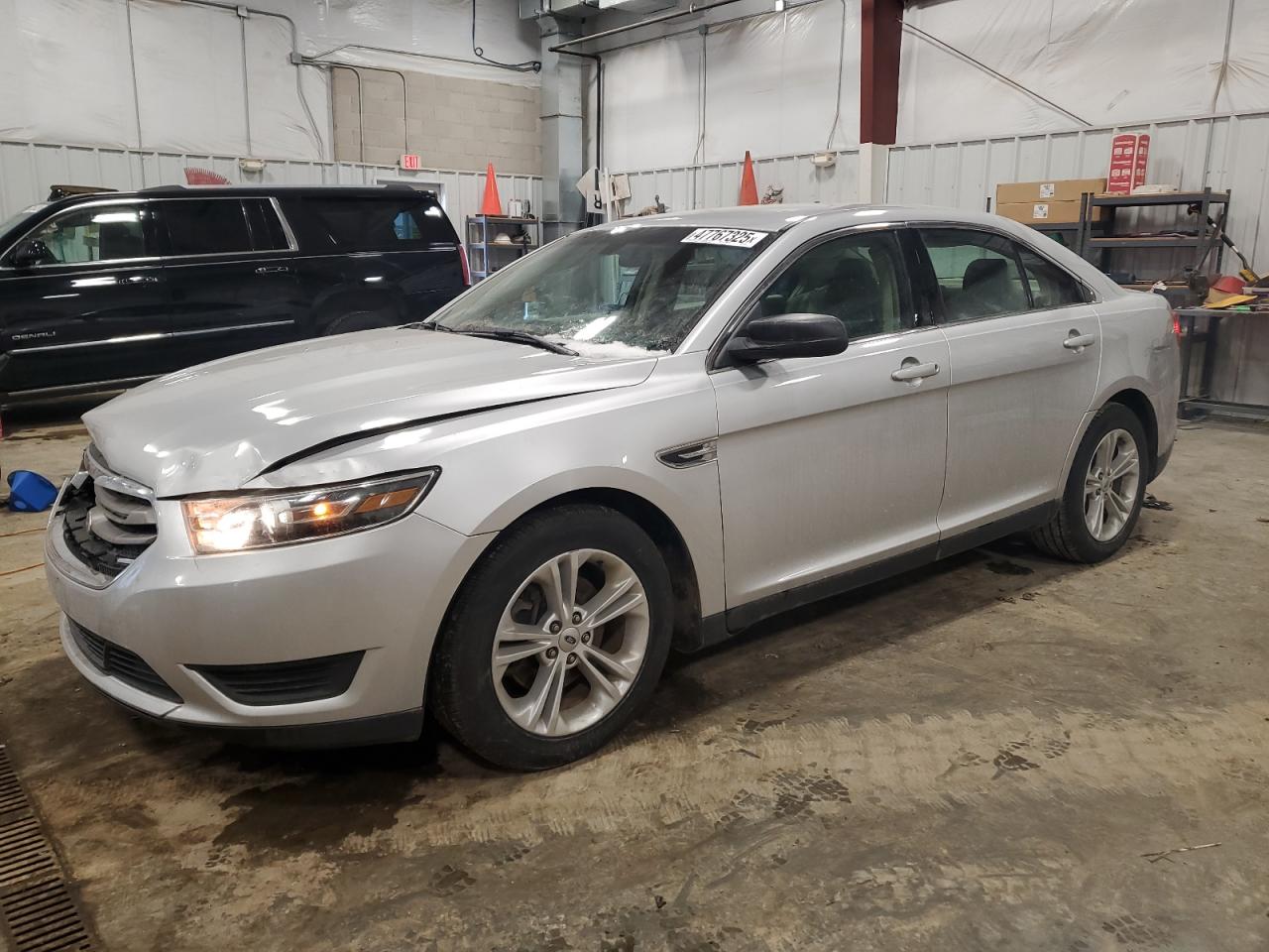 2015 Ford Taurus - Image 1