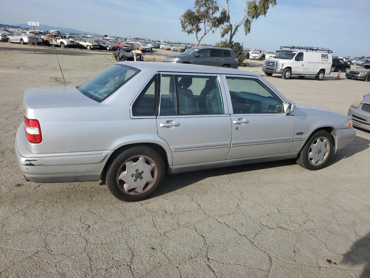 1998 Volvo S90 - Image 3