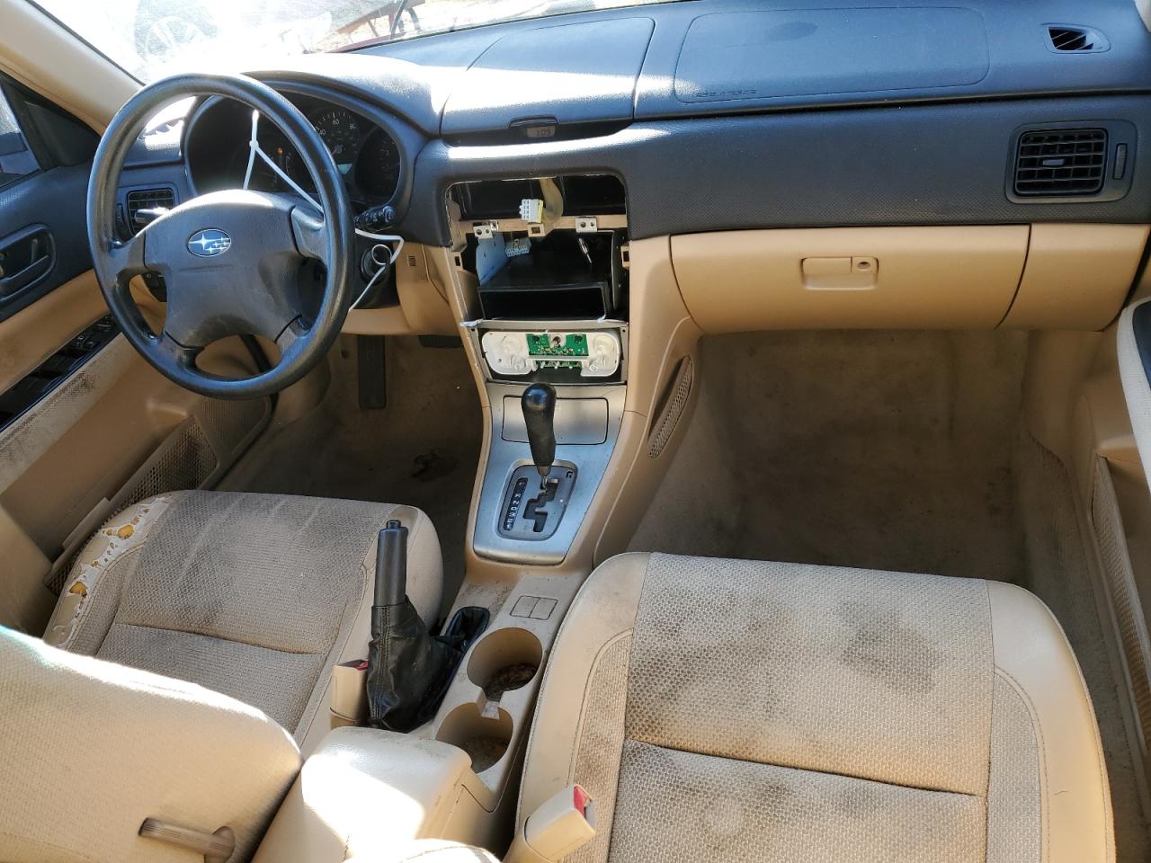 2004 Subaru Forester - Image 8