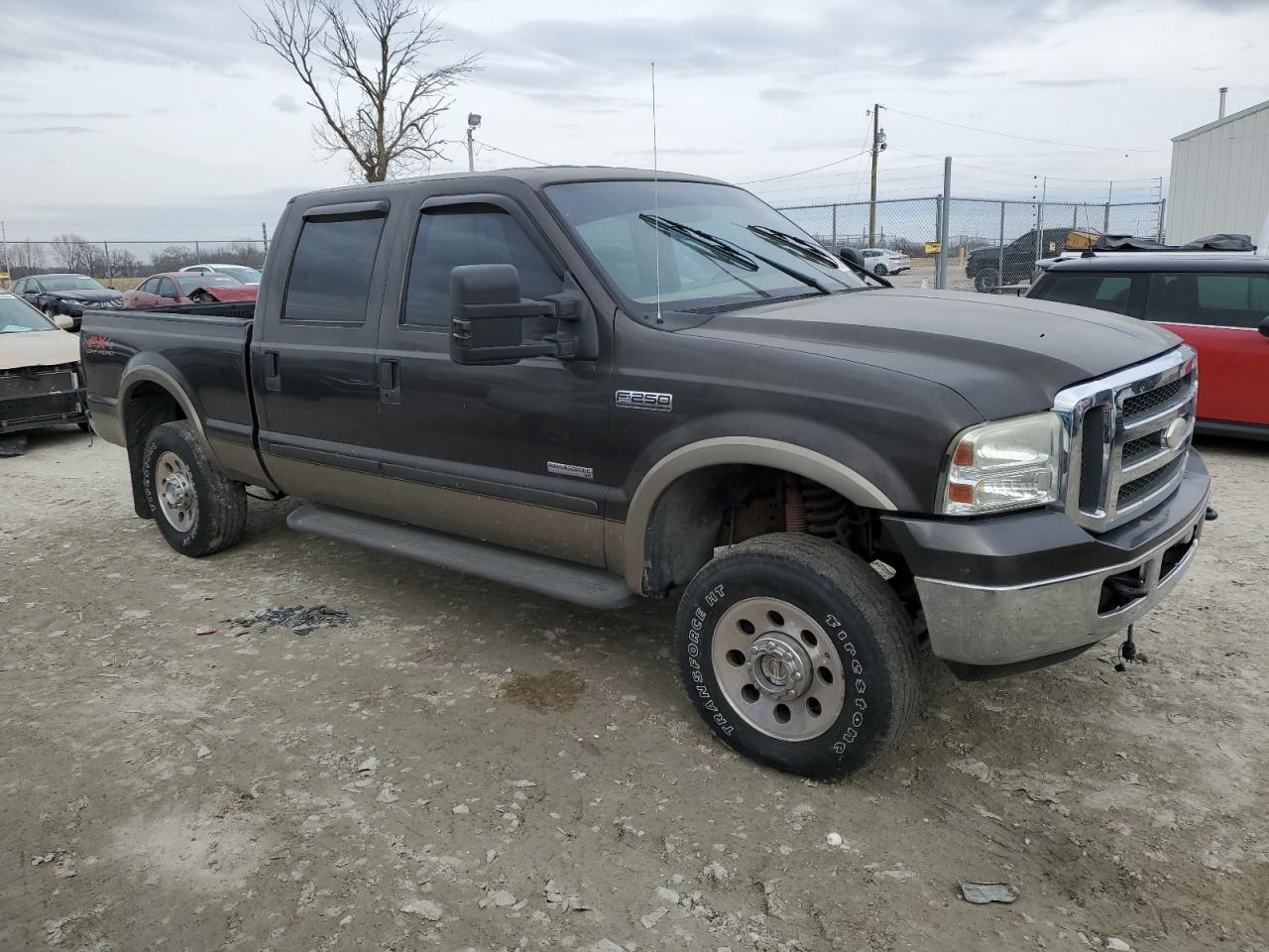 2005 Ford F250 - Image 4