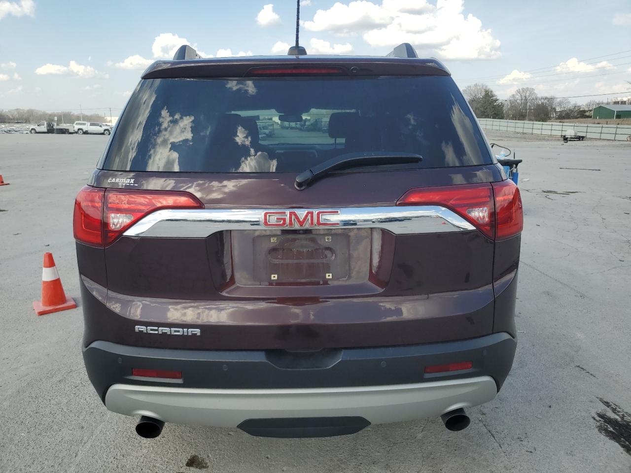 2017 GMC Acadia - Image 6