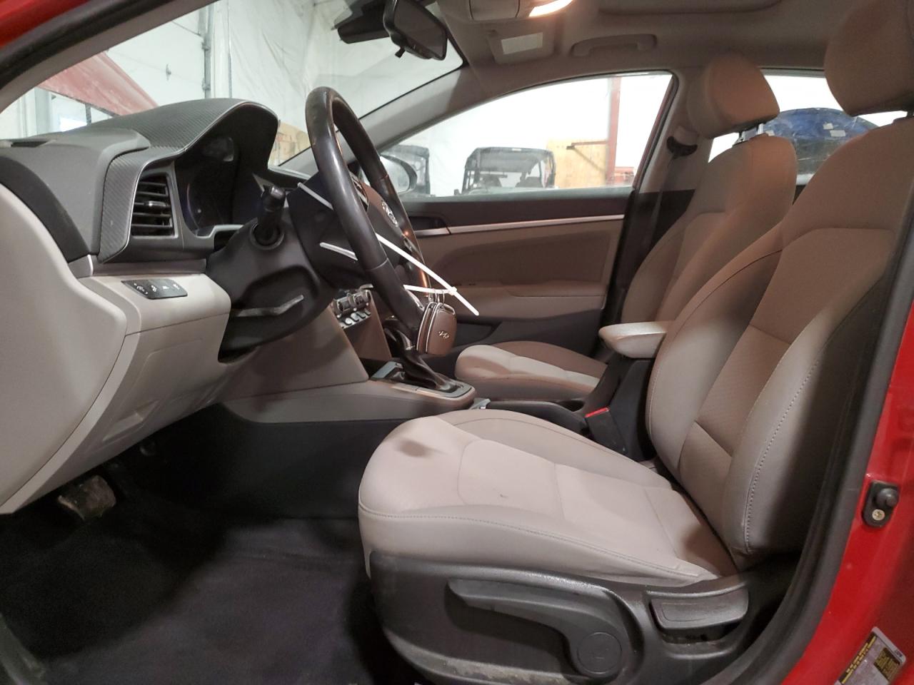 2019 Hyundai Elantra - Image 7