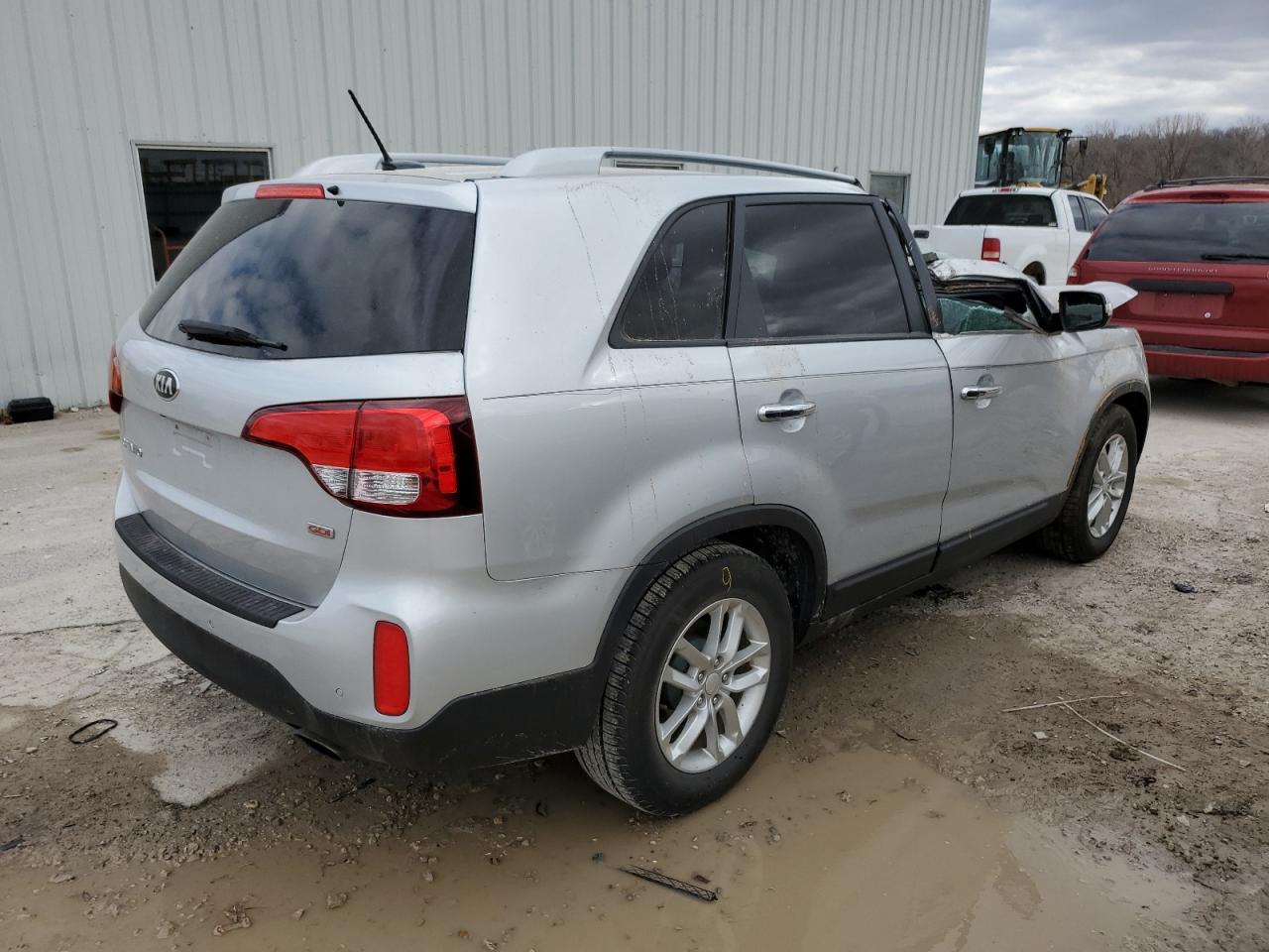 2014 Kia Sorento - Image 3