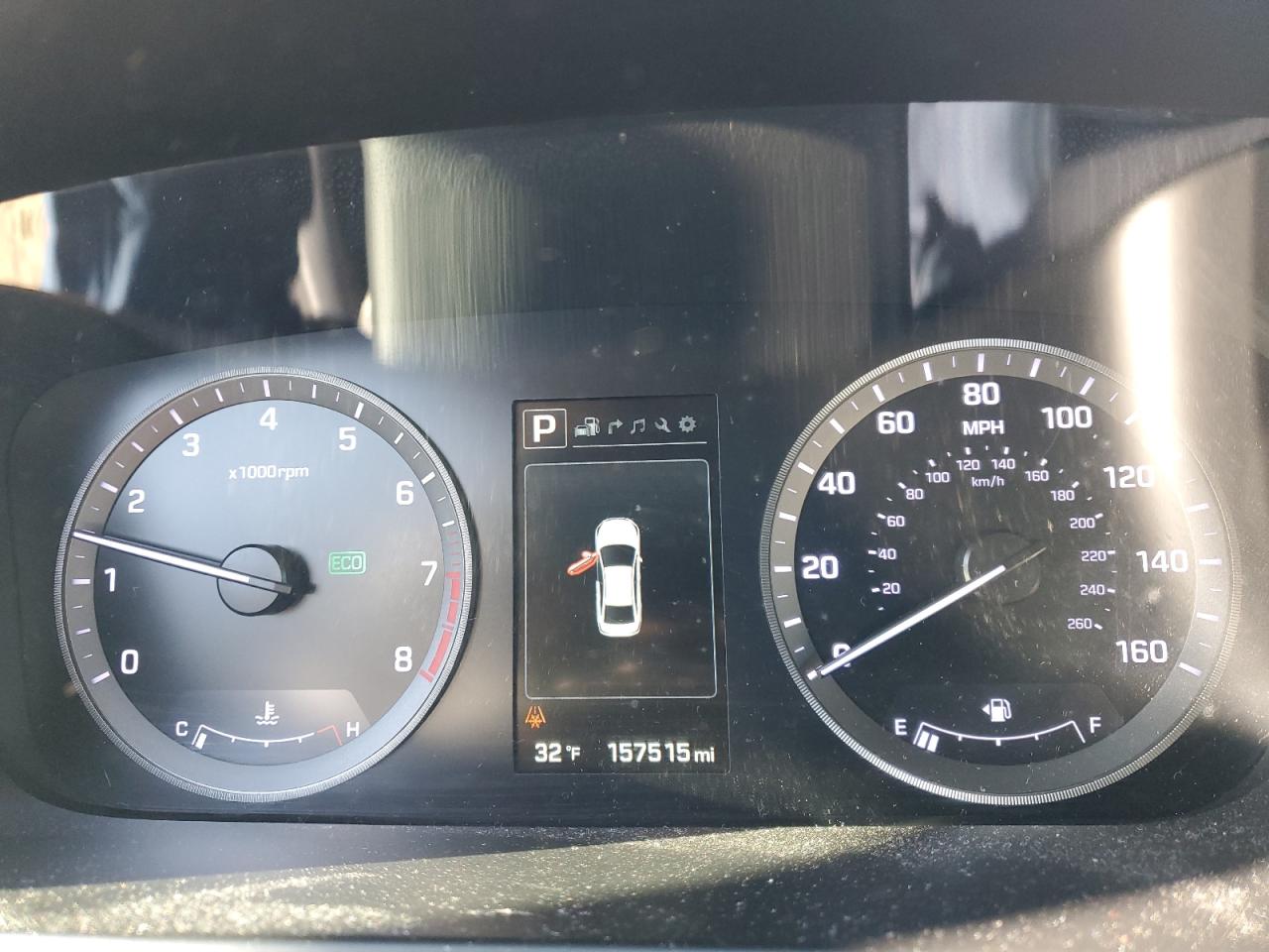 2015 Hyundai Sonata - Image 9