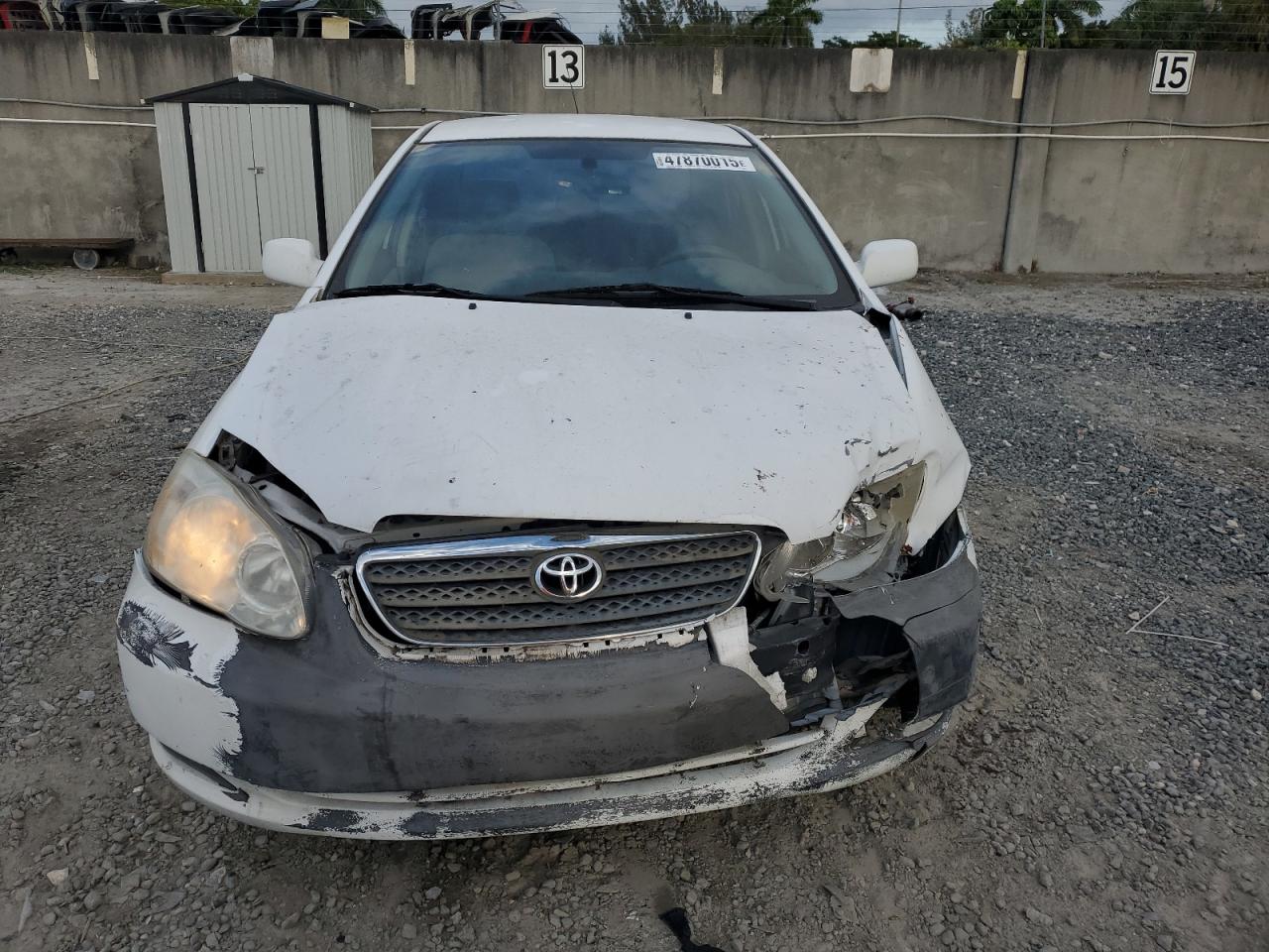 2005 Toyota Corolla - Image 5