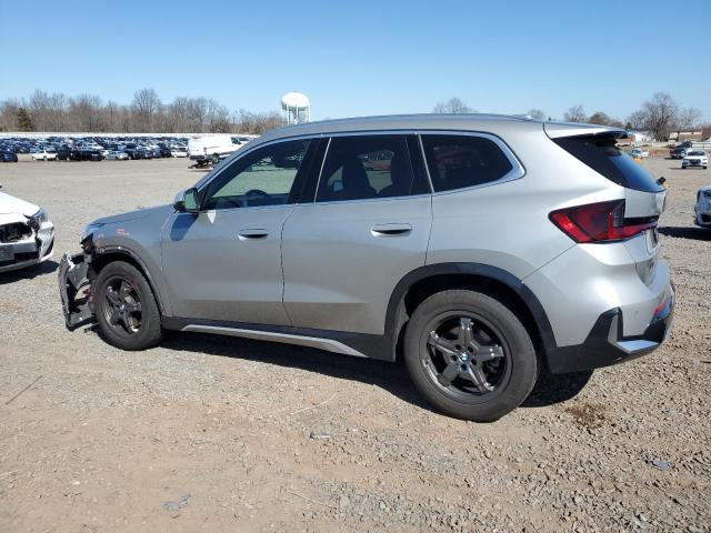  BMW X1 2023 Srebrny