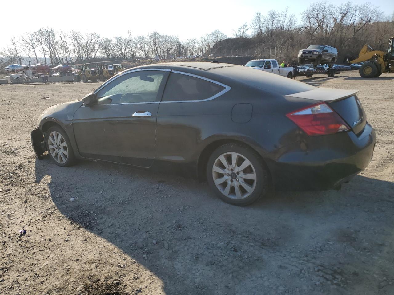 2009 Honda Accord - Image 2