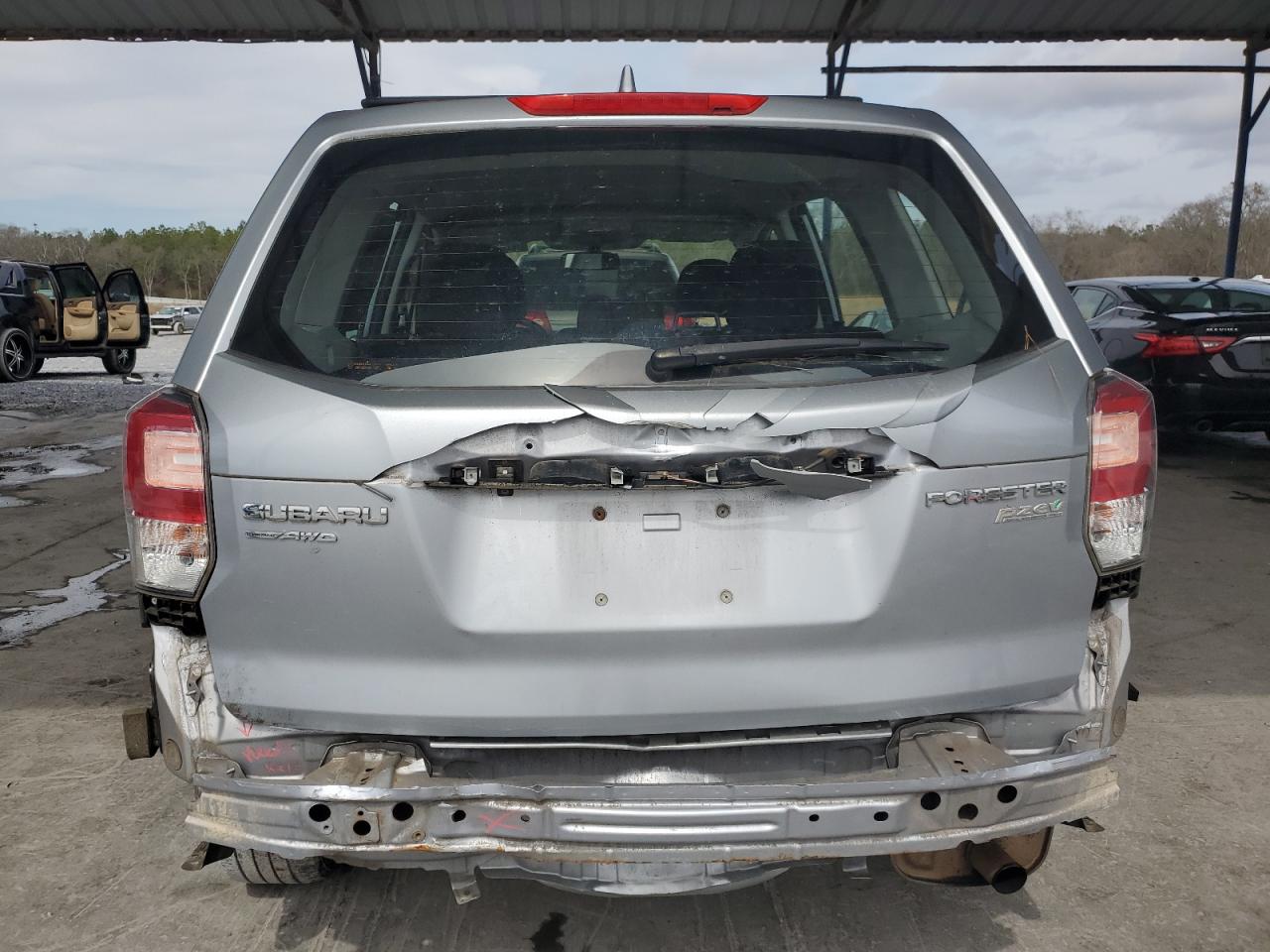 2017 Subaru Forester - Image 6