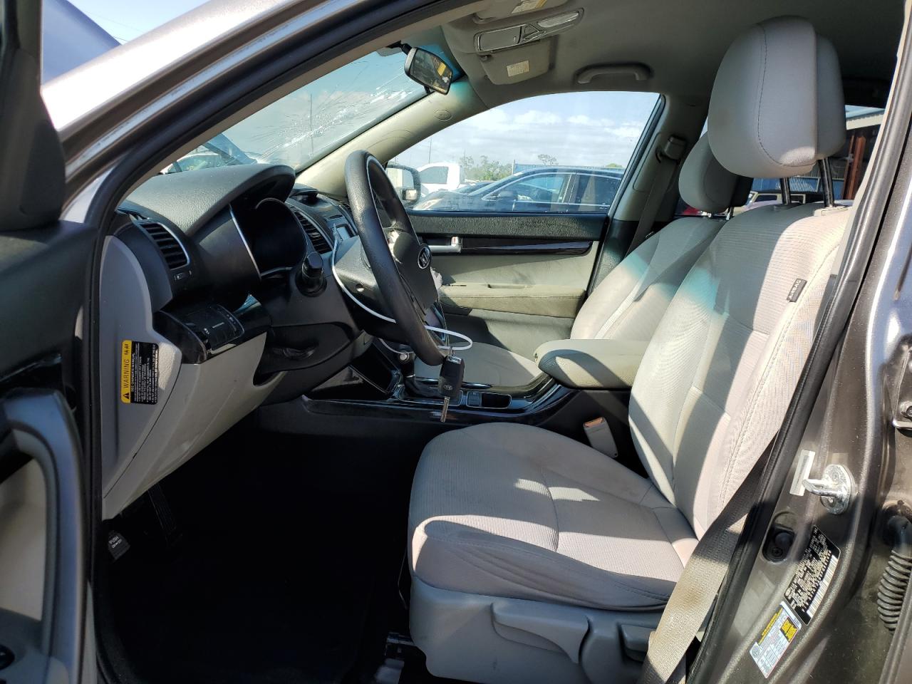 2015 Kia Sorento - Image 7